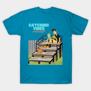 Catching vibes T-Shirt